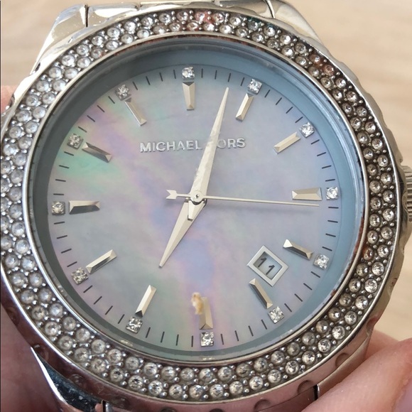 🌟HP!! Michael Kors Watch - Picture 2 of 4